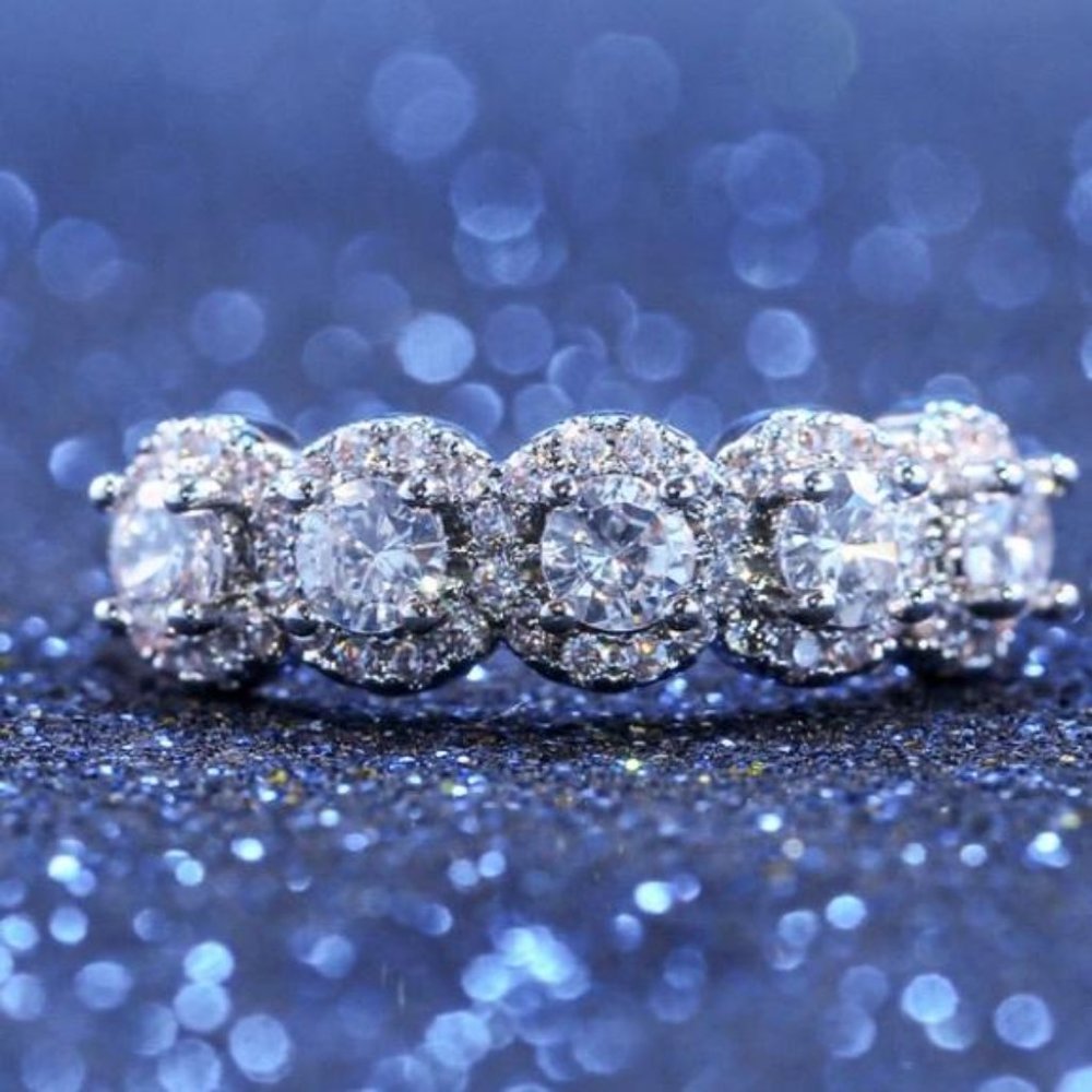 New Sterling silver diamond eternity ring, A very beautiful ring, a shiny ring - Picture 5 of 5